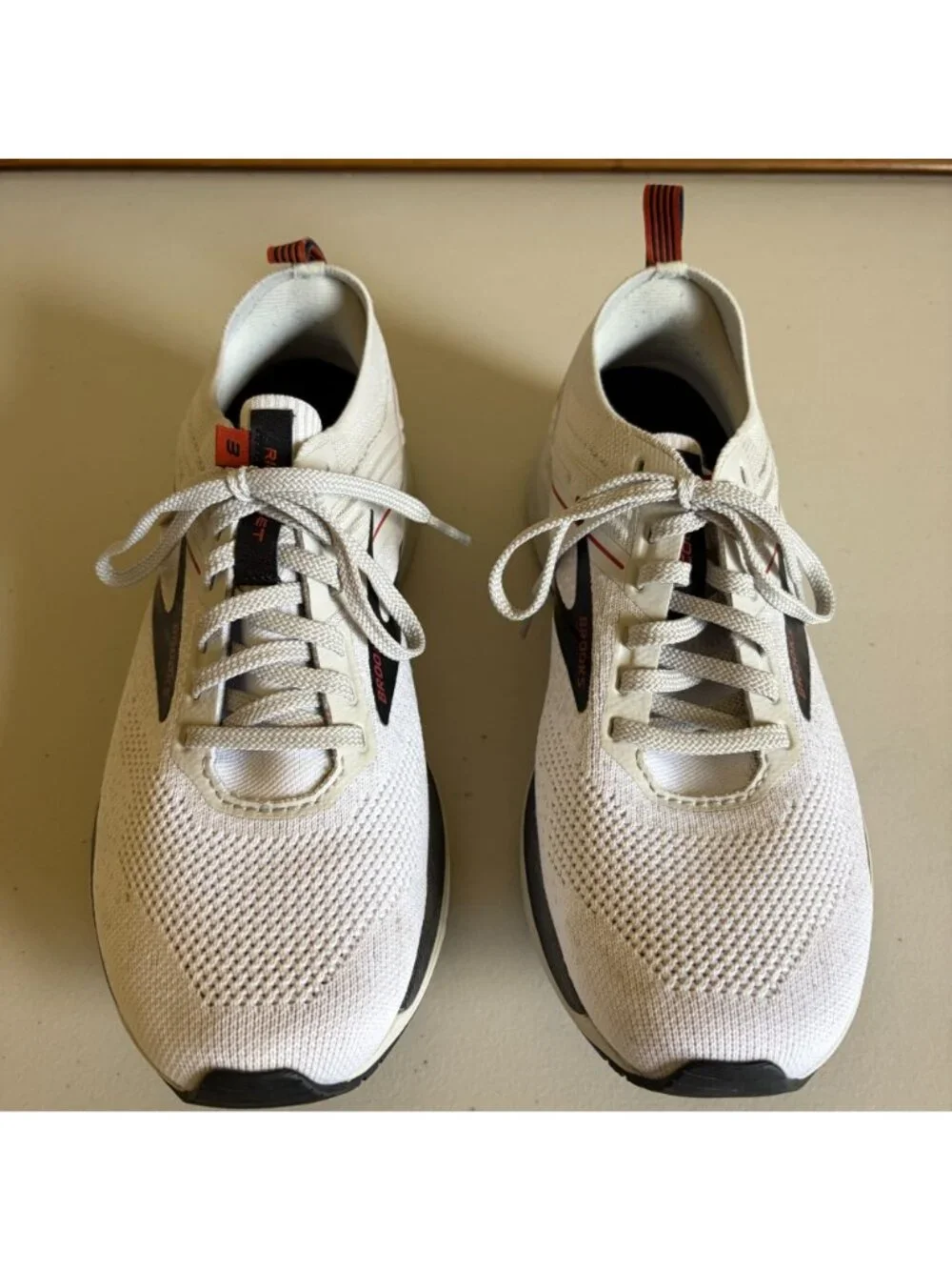 Brooks Ricochet 3 Running Shoes Men's US 8 Red Black Athletic Trainers